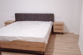 Renovirani stan na odličnoj lokaciji, Pula, Istra, Pula, Appartement