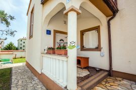 Istra, Ližnjan, moderno uređena kuća sa pogledom na more, Ližnjan, Casa