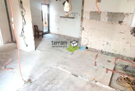 Istra, Pula, Stoja, stan IV.kat 110,49m2, pogled more, prodaja, Pula, Apartamento