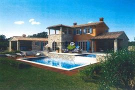 Istra, Tinjan, građevinsko zemljište 1095m2 s građevinskom dozvolom za kuću s bazenom prodaja, Tinjan, Земля