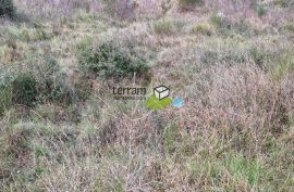 Istra, Medulin, građevinsko zemljište 526m2 s pogledom na more prodaja, Medulin, Terrain