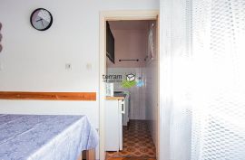 Istra, Nova Veruda, stan 75m2, 3SS+DB, I. kat, parking. namješteno!! #prodaja, Pula, Apartamento