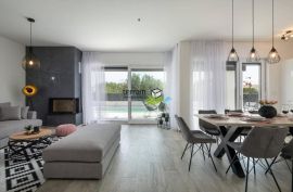 Istra, Galižana, prekrasna kuća, 150m2, 3SS+DB, bazen, namješteno!! NOVO!! #prodaja, Vodnjan, Casa