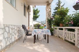 Istra, Fažana, Valbandon, samostojeća kuća 438m2 s bazenom, prodaja, Fažana, بيت