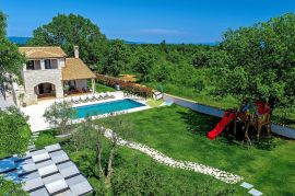 Istra, Krnica, Villa 280m2 s bazenom, golf igralištem i tenis terenom, #prodaja, Marčana, بيت
