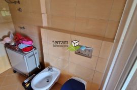 Istra, Fažana, Valbandon, stan 59m2, I. kat, #prodaja, Fažana, Apartamento