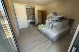 Istra, Medulin okolica, kuća 170m2, 3SS+DB, bazen, namješteno, NOVO!!!, Medulin, Maison