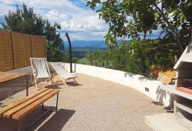 OTOK KRK, DOBRINJ - Rustikalna kuća s jacuzzijem, Dobrinj, Casa