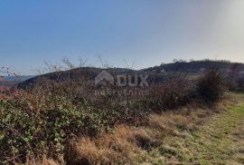 ISTRA, MOTOVUN, KAŠĆERGA - Građevinsko zemljište s građevinskom dozvolom, panoramski pogled!, Pazin - Okolica, Zemljište