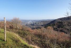 ISTRA, MOTOVUN, KAŠĆERGA - Građevinsko zemljište s građevinskom dozvolom, panoramski pogled!, Pazin - Okolica, Zemljište