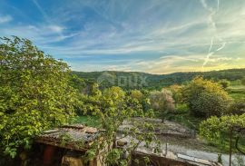 ISTRA, HUM - Idilično imanje s velikim poslovnim potencijalom, Buzet, House