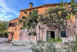 ISTRA, HUM - Idilično imanje s velikim poslovnim potencijalom, Buzet, House