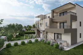 Poreč, okolica,  interesantan stan u prizemlju s vrtom!, Poreč, Appartement