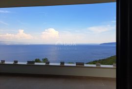 OPATIJA, MEDVEJA - Vila s panoramskim pogledom i bazenom, Lovran, Ev