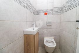 Izvrstan stan pored mora u okolici Pule, novogradnja!, Pula, Apartamento