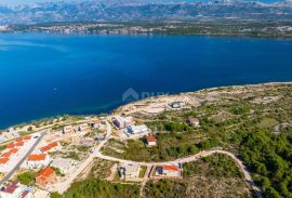 ZADAR, NOVIGRAD - Građevinski teren 150 m od mora, Novigrad, Zemljište