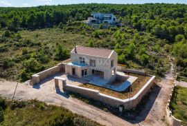 ZADAR, NOVIGRAD - Visoko kvalitetna kamena kuća 150 m od mora, Novigrad, House