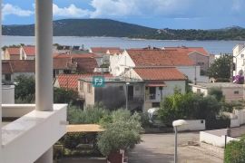 VODICE, novo, 400 m do mora, 2. kat, pogled na more, S7, Vodice, Διαμέρισμα