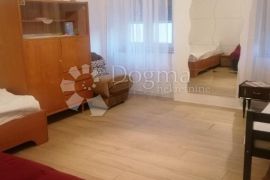 RIJEKA STAN ZA NAJAM, Rijeka, Apartamento