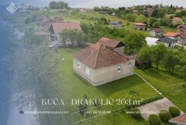 KUĆA - DRAKULIĆ - 203 m2, Banja Luka, Σπίτι