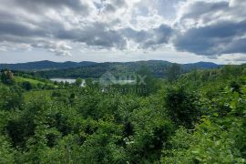 GORSKI KOTAR, FUŽINE - jedinstven projekt u srcu Gorskog kotara, građevinsko zemljište 3340 m2 sa projektom za vilu, prilika za investiciju!, Fužine, Terrain