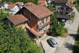 KUĆA - TUNJICE - 300 m2, Banja Luka, House