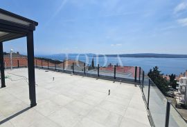 Dramalj penthouse sa garažom i zasebnim apartmanom, Crikvenica, Flat