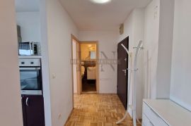 ZAGREB-NOVI ZAGREB-LANIŠTE-DVOSOBAN STAN NA ODLIČNOJ LOKACIJI,INVESTICIJA, Novi Zagreb - Zapad, Appartment