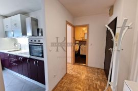 ZAGREB-NOVI ZAGREB-LANIŠTE-DVOSOBAN STAN NA ODLIČNOJ LOKACIJI,INVESTICIJA, Novi Zagreb - Zapad, Appartment