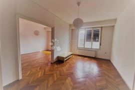 106 m2  U VLAŠKOJ SA LIFTOM, Donji Grad, Appartment