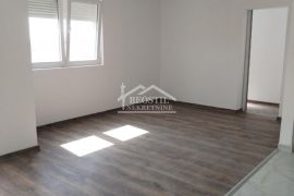 Surčin - Bečmen - 3.0 ID#18512, Surčin, Flat