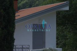 Jedinstvena kamena kuća u okolici Opatije-Rukavac, Opatija - Okolica, House