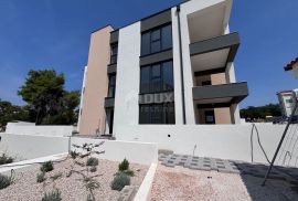 ZADAR, DIKLOVAC - Prekrasan stan s pogledom na more u novogradnji BS3, Zadar, Appartement