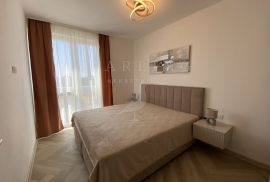 NAJAM, STAN, VELI VRH, 60 M2, 2S+DB, Pula, Appartement