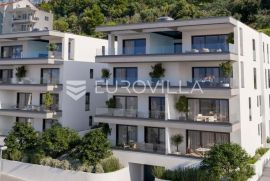 Makarska, ekskluzivan penthouse s privatnim bazenom NKP 170.18 m2, Makarska, Wohnung