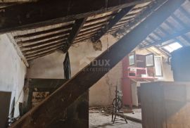 ISTRA, LABIN - Kamena kuća sa okućnicom od 1,1ha, Labin, House