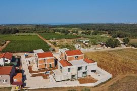 OČARAVAJUĆA LUKSUZNA VILA U POREČU, Poreč, House