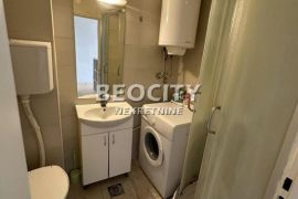 Novi Beograd, Blok 64, Gandijeva, 1.5, 34m2, Novi Beograd, Daire