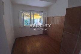 Novi Beograd, Bežanija, Vojvođanska, 3.0, 55m2, Novi Beograd, Commercial property