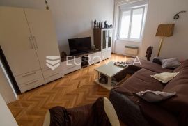 Zadar, Branimirova obala, dvosoban stan na izvrsnoj lokaciji, NKP 84 m2, Zadar, Appartment