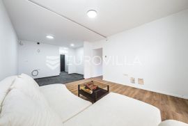 Zagreb, Vrapče trosoban stan s vrtom i garažom NKP 82 m2, Zagreb, Διαμέρισμα