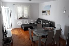 Istra, Poreč, dvosoban stan NKP 62 m2, odlična lokacija, 900 m od mora, Poreč, Appartment