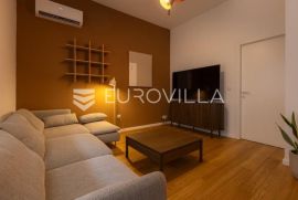 Zagreb, Heinzelova, predivan trosoban stan s vrtom + VPM, NKP 63m2- PRVI NAJAM, Zagreb, Flat