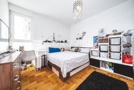 Zagreb, Rudeš, lijepi dvosoban stan sa garažnim mjestom, 45 m2 NKP, Zagreb, Appartement