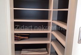 Blok 64, 68m2, 2.0, namešten, sa garažnim mestom, Novi Beograd, Flat