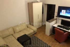 Vračar, Molerova, stan 34m2, dozvoljeni kućni ljubimci, Vračar, Flat