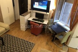 Vračar, Molerova, stan 34m2, dozvoljeni kućni ljubimci, Vračar, Appartment