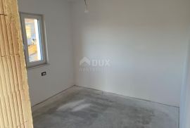 RIJEKA, MARINIĆI - 2 stana u novogradnji s pogledom na more + okućnica!!! PRILIKA!!!, Viškovo, Apartamento