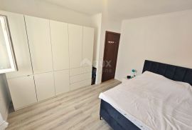 VIŠKOVO, CENTAR - 59 m2, 1S+DB, konoba, parking, terasa!, Viškovo, Kвартира