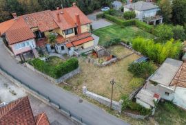 OPATIJA, POBRI - prizemlje od 120 m2 za adaptaciju, pogled na more i veliki vrt, Opatija - Okolica, Kвартира